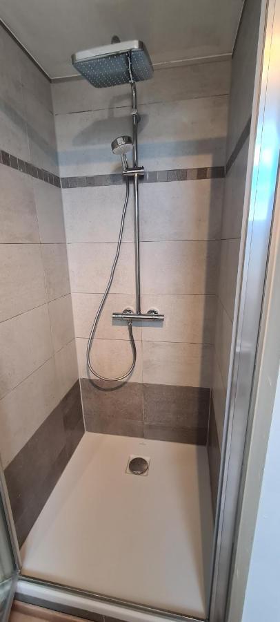 Meubles De Vacances Gite 3 Cles - Les Fres, 4 A 6 Personnes Avec Une Borne Electrique Recharge Voiture Publique Accessible Sur Le Parking Villa Rance Exterior photo
