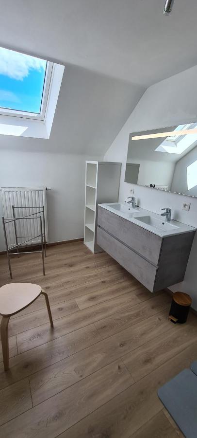 Meubles De Vacances Gite 3 Cles - Les Fres, 4 A 6 Personnes Avec Une Borne Electrique Recharge Voiture Publique Accessible Sur Le Parking Villa Rance Exterior photo