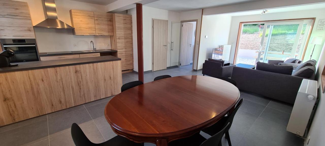 Meubles De Vacances Gite 3 Cles - Les Fres, 4 A 6 Personnes Avec Une Borne Electrique Recharge Voiture Publique Accessible Sur Le Parking Villa Rance Exterior photo